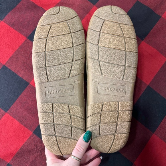 NWT Lands End Mens Fuzzy Lined Plaid Flannel Moccasin Slippers Size 10 - Picture 10 of 11
